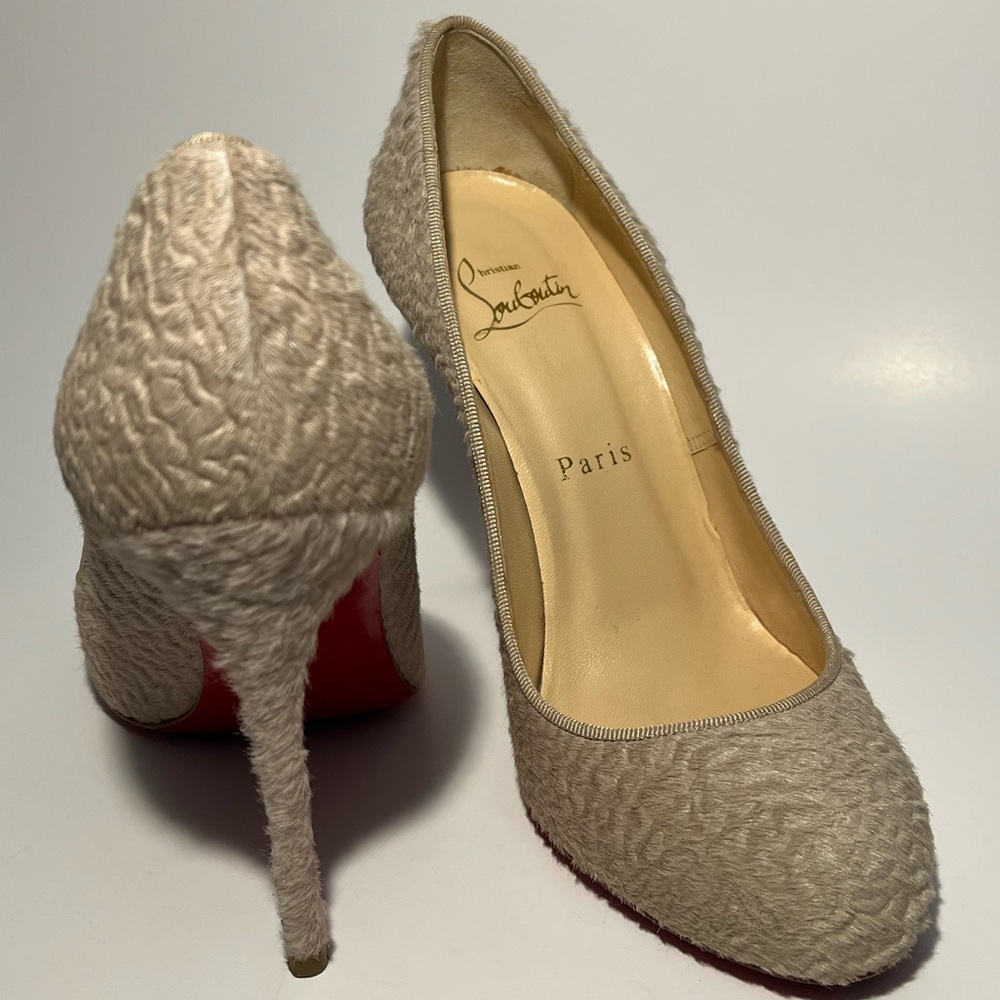 Christian Louboutin Size 36 Fifi Astrakan Hair Round Toe Pumps Authentic COA - Picture 3 of 13